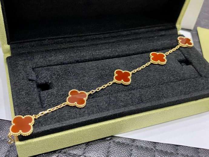Picture of Van Cleef Arpels Bracelet _SKUVanCleef&Arpelsbracelet12260716266